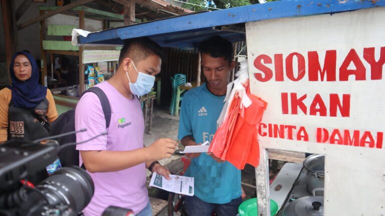 Salurkan KUR dan Produk Pembiayaan Multiguna, Gerebek Pasar Pegadaian Bertandang ke Karimun