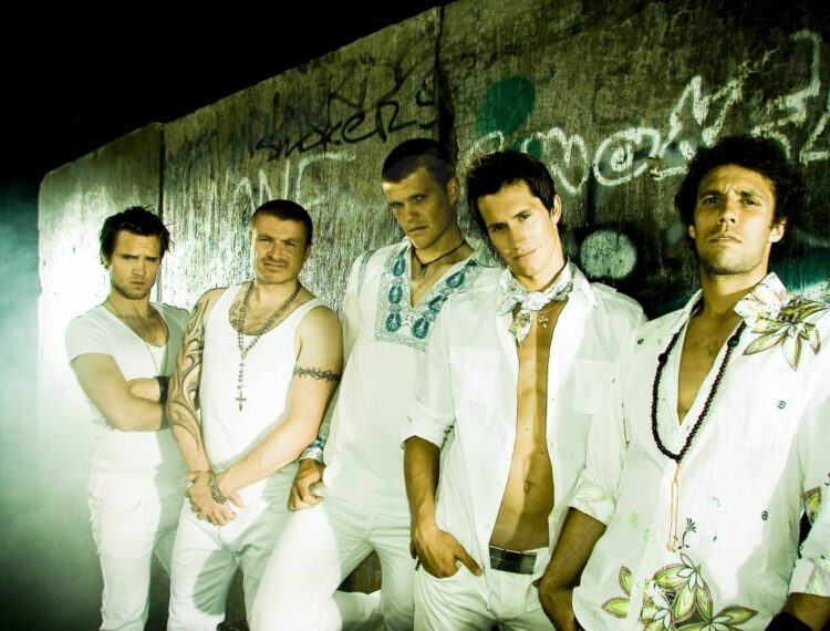 Kehidupan Lain Mantan Pemain Sepak Bola Dunia