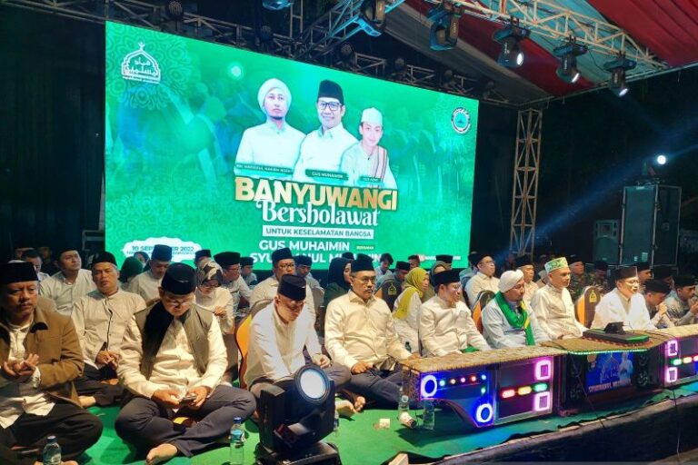 Puluhan Ribu Warga Banyuwangi Doakan Muhaimin Iskandar Jadi Presiden