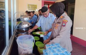 Polwan Polresta Tanjungpinang Pererat Silaturahim dan Tebar Kebaikan
