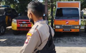 Polisi Amankan Mobil Box Angkut Solar
