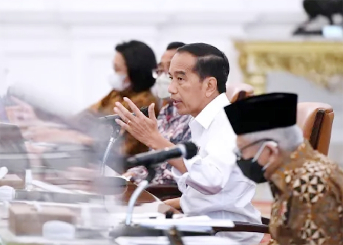 Banjir Keluhan Mengenai Urusan Imigrasi, Jokowi Geram