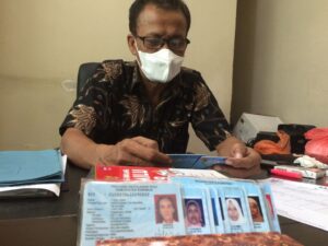 Urus Dokumen Kependudukan Jangan Lewat Calo