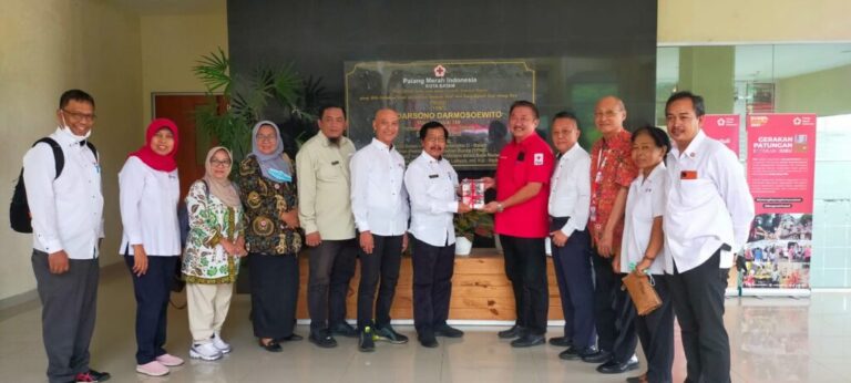 PMI Batam Terima Kunker PMI Bangka Belitung
