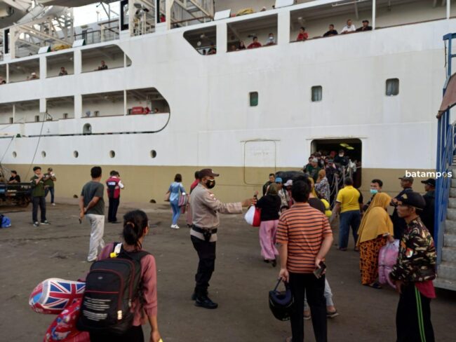 KM Kelud Rute Jakarta-Batam-Belawan Masih Proses Docking