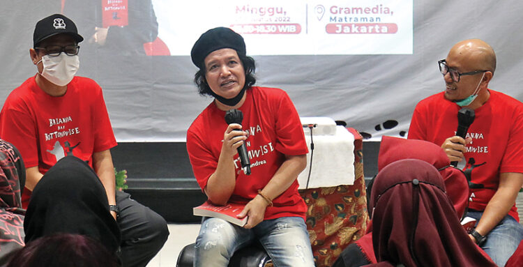 Novel yang Hampir Membuatnya Menyerah Penanda 17 Tahun Andrea Hirata Berkarya