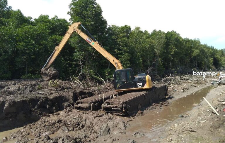 Normalisasi Drainase Induk Dilanjutkan Hingga Taman Makam Pahlawan Batuaji