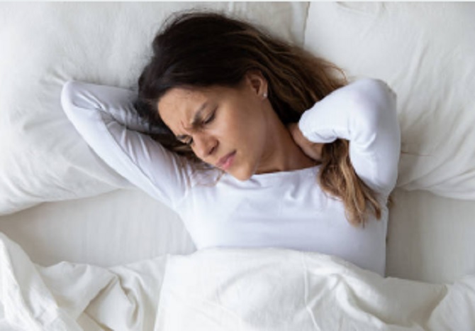 Sering Sakit Punggung, Cek Posisi Tidur