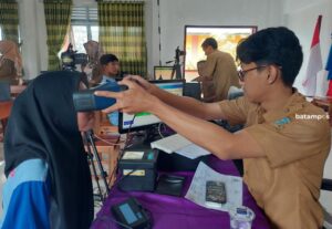 Jemput Bola, Disdukcapil Bintan Gencarkan Perekaman e-KTP Pemilih Pemula