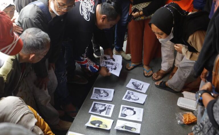 Kematian demi Kematian pada Dini Hari Itu