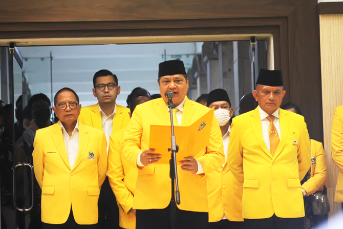 Targetkan 48 Juta Suara, Airlangga Minta Golkar Menangkan Pemilu 2024