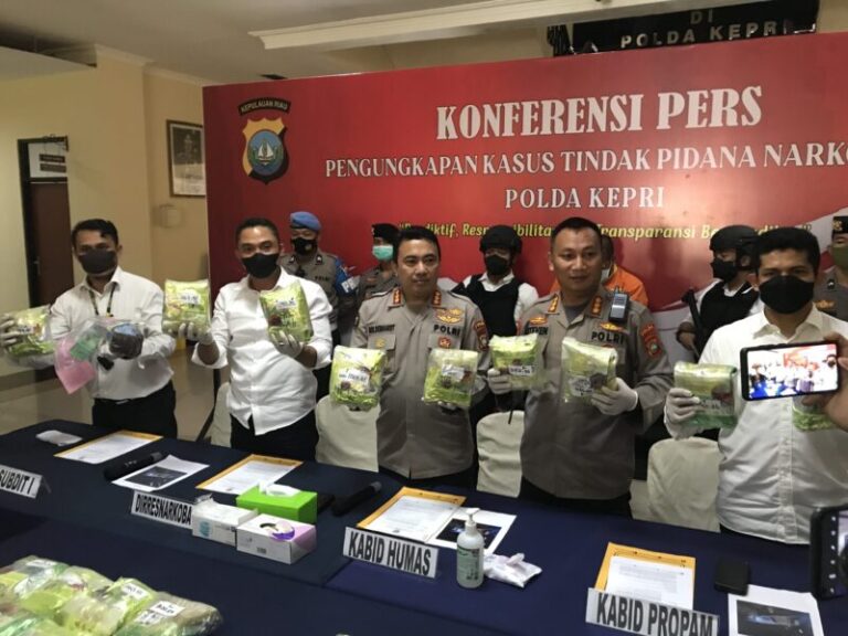 Diupah Rp 10 Juta per Bungkus, Warga Batam Coba Selundupkan Sabu 26,6 Kg