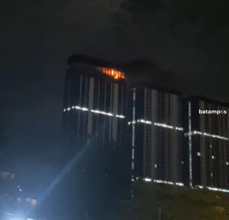 Kebakaran di Pollux Habibie, Kapolresta Barelang: Ada Enam Lantai yang Terbakar