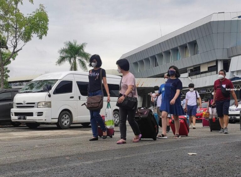 Pusat Perbelanjaan di Batam Mulai Dipadati Wisman