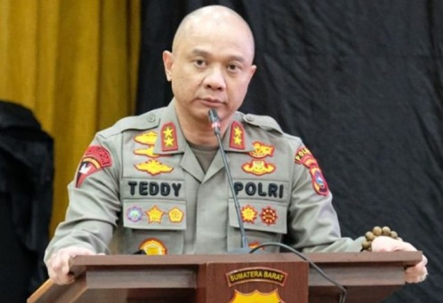 11 Orang Jadi Tersangka Kasus Narkoba Irjen Teddy, Termasuk 5 Polisi