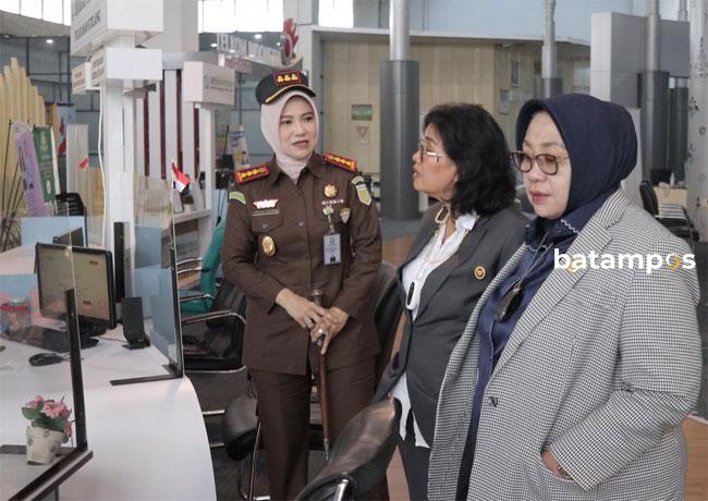 Komisi Kejaksaan RI Sambangi Kejari Batam 