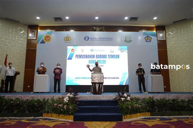 5.052 Uang Palsu Dimusnahkan