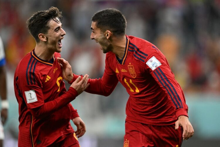 Spanyol Bantai Kosta Rika 7-0,  Gavi Catat Sejarah Penting