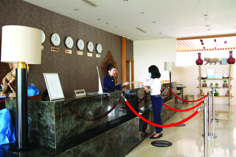 10 Hotel di Batam Buka Lowongan Kerja