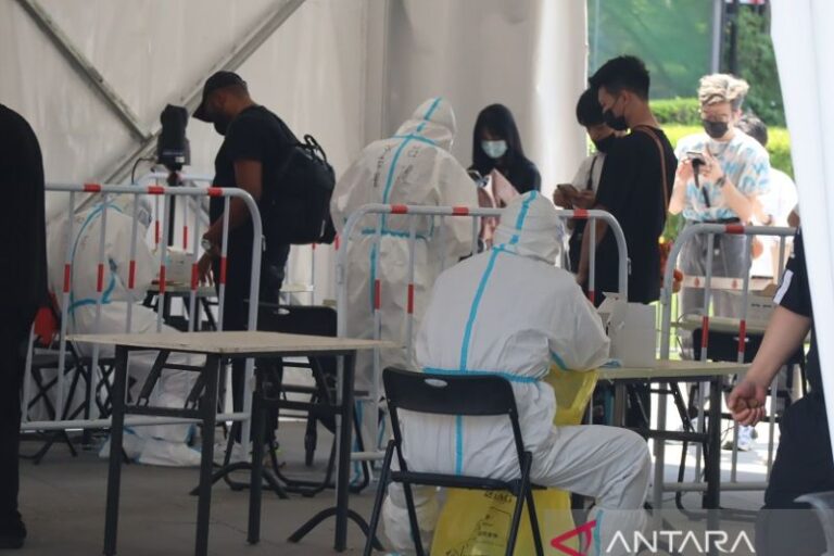 Covid, Warga Kesulitan Masuk Beijing, China