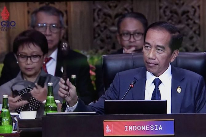 Jokowi: Kita Harus Hentikan Perang