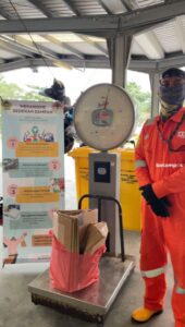 PT Saipem Dukungan Ramah Lingkungan dengan Sedekah Sampah Plastik