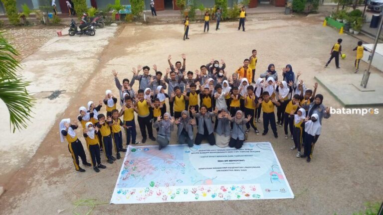 HIMA KL Ibnu Sina Gandeng SDN 011 Bengkong, Laksanakan Kegiatan Cuci Tangan Pakai Sabun