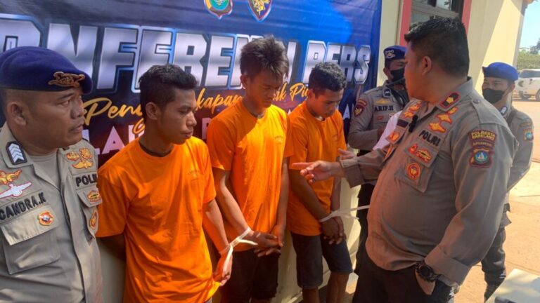 Diberangkatkan dari Tanjung Sengkuang, Satpolair Gagalkan Pengiriman PMI Ilegal