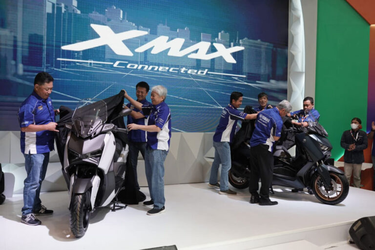 Yamaha Luncurkan XMAX Connected