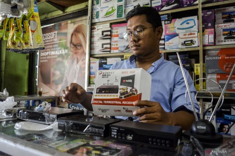 Ini Perbedaan Siaran Analog dan Digital