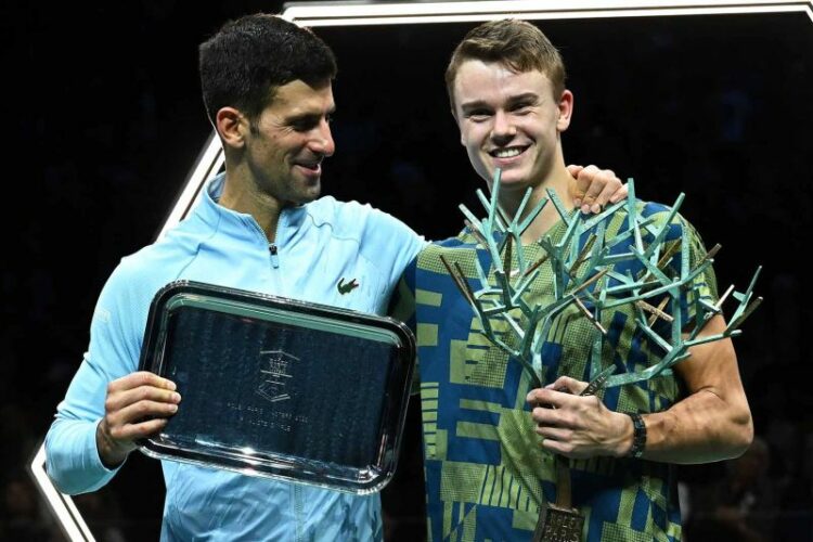 Kalahkan Djokovic di Paris Masters, Petenis Remaja Tembus Sepuluh Besar