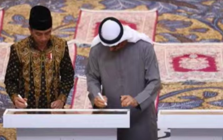 Jokowi dan Presiden MBZ Resmikan Masjid Raya Syekh Zayed di Solo