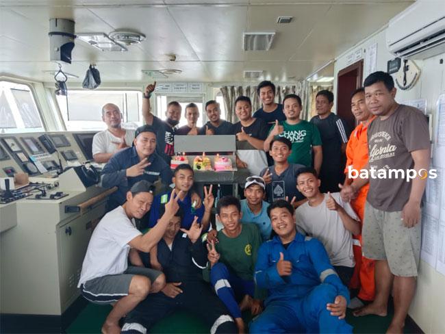 Kapten dan 11 Kru Hilang di Laut Taiwan, Keluarga di Batam Berharap Mereka masih Selamat