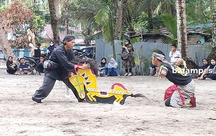 Kampung Tua Bakau Serip Raih Penghargaan Desa Wisata