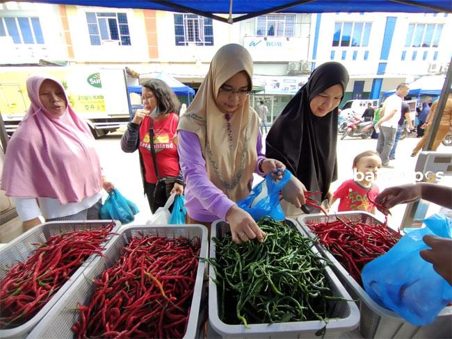 Warga Berharap Operasi Pasar Dilanjutkan Hingga Jelang Natal dan Tahun Baru