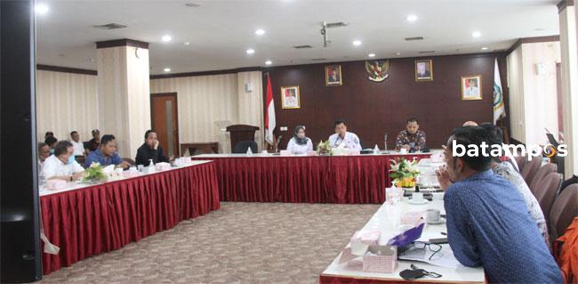 Penghitungan UMP Kepri Berlangsung Alot