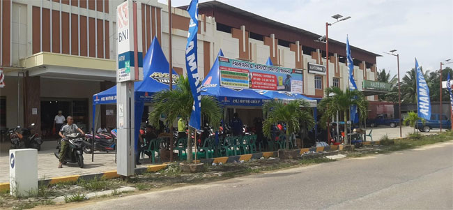 Yamaha Jelajah Kecamatan Bagikan Oli Gratis