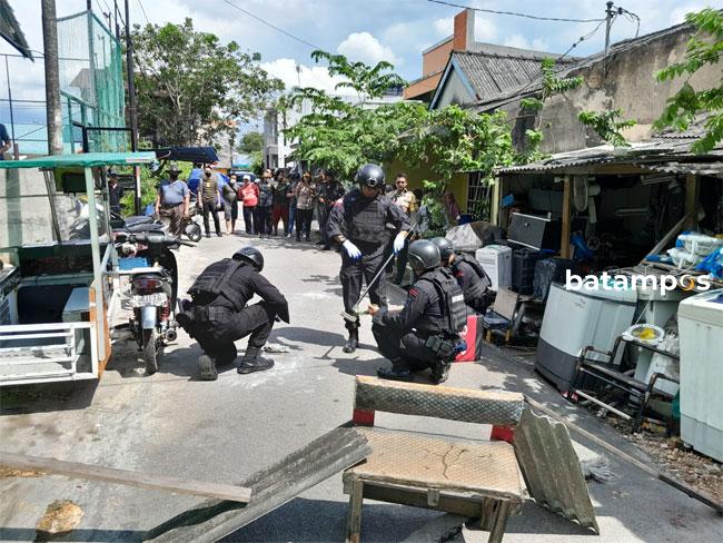 Ini Benda yang Dikira Bom Oleh Warga di Batuaji