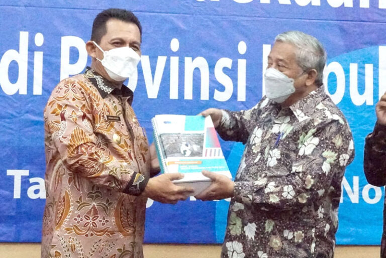 Ketua BWI Ungkap Minat Generasi Muda Berwakaf Semakin Meningkat