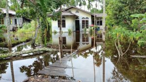 Air Parit Meluap, Belasan Rumah Warga Sei Sebesi Kebanjiran