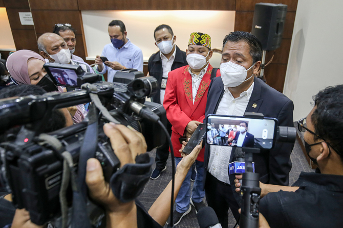 DPR Minta KCIC Gandeng KNKT untuk Investigasi Kecelakaan Kereta Cepat