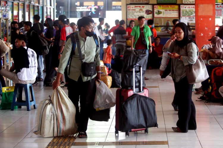 Kemenhub Catat 3,9 Juta Lebih Penumpang Bepergian Jelang Libur Nataru