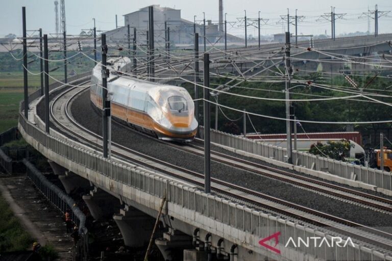 Kecelakaan Kereta Cepat di Bandung, Dua Teknisi Asal China Tewas