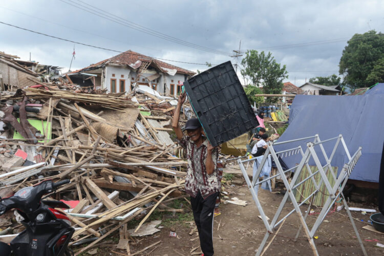 Korban Gempa Cianjur Masuki Masa Transisi Darurat ke Pemulihan