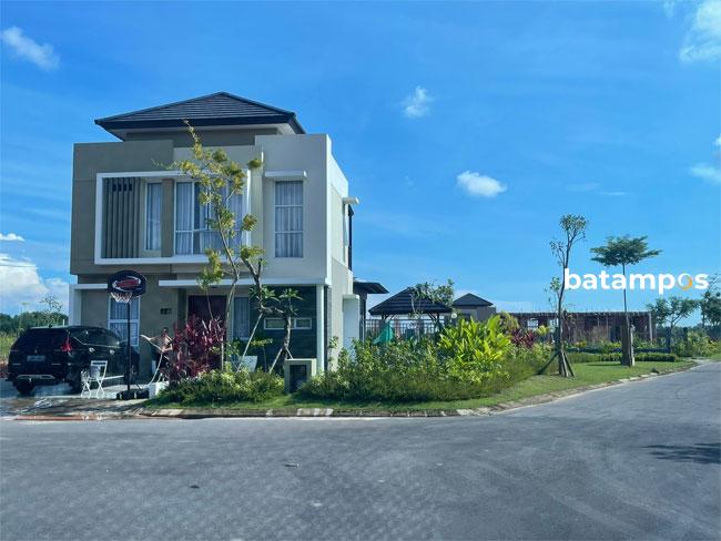 KING SELEBRITI 2, Hunian dengan Lokasi Strategis. Fasilitas Taman Backyard, Jogging Track dan Spesifikasi Bangunan Kelas Premium