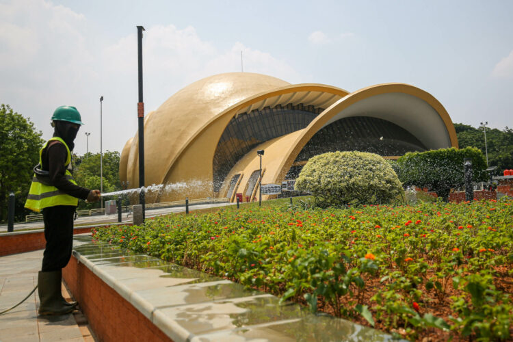 Kunjungan Wisatawan ke Taman Mini Melonjak, 118 Polisi Disiagakan