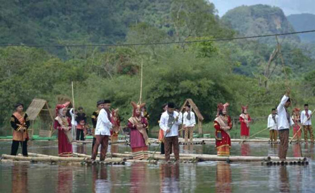 Ribuan Pengunjung Padati Festival Perhutanan Sosial dan Konservasi Alam Kabupaten Limapuluh Kota Tahun 2022