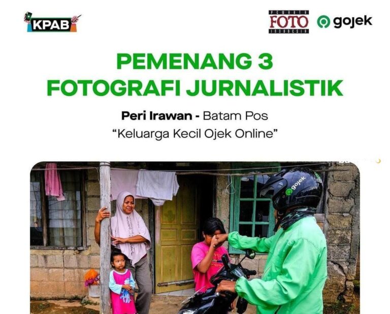 Wartawan Batam Pos Raih Juara Lomba Foto Jurnalistik KPAB Gojek Bersama PFI