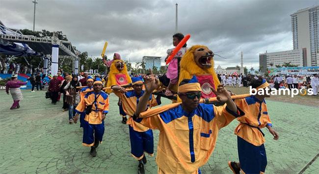 Pawai Budaya di Hari Jadi Batam ke-193 Tampilkan Keberagaman