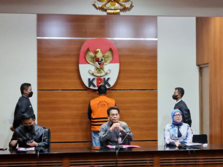 Eks Panglima GAM Izil Azhar Akhirnya Ditahan KPK Setelah  4 Tahun Buron